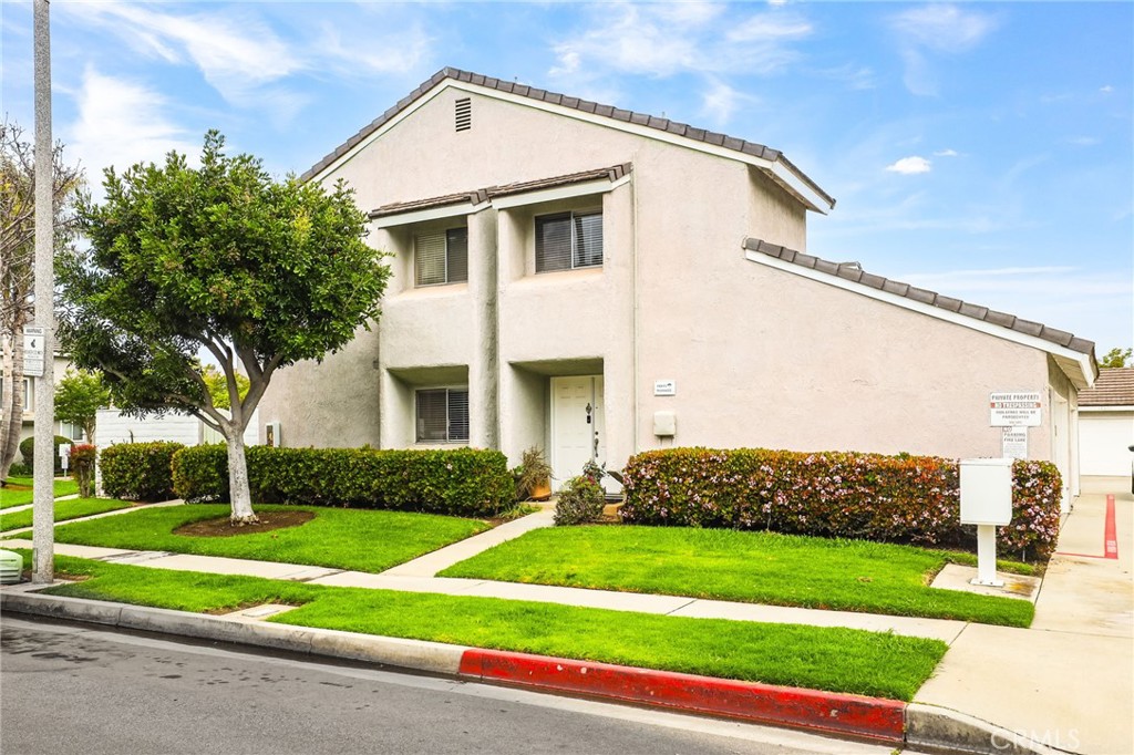 18815 Thornwood Circle CI32