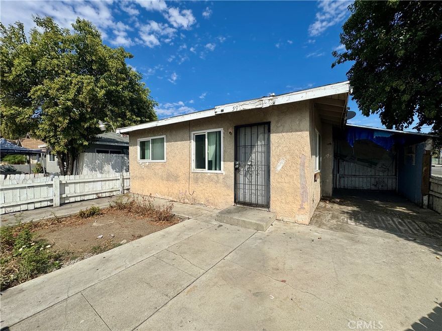 One Bedroom, One Bathroom Pomona Apartment with Washer and Dryer Hookups in Unit

(Please Note: We DO NOT post on Craigslist or Facebook! If you find this listing fraudulently posted on Craigslist or Facebook, please flag and report the listing immediately)



Located on the ground floor with no other unit above, this One Bedroom, One Bathroom Apartment in Pomona includes a large open floor plan and a spacious living room with tile flooring throughout. Ample closet space is provided in the bedroom, along with additional storage cabinets in the hallway. A small private patio area is included.



Conveniently located in the heart of Pomona, CA with neighboring restaurants and quick and easy access to the 10 Freeway.



-Utilities Included: Water and Sewer, Trash (Tenant Responsible for Electricity, Gas)



-Appliances Included: Heater (Stove, Refrigerator, A/C Not included)



-Parking: One assigned parking space



-Security Deposit: One Months Rent (Looking for credit score of 650 and above with total monthly income at least 3 times the monthly rent)



-Laundry: Washer and Dryer Hookups In Unit (Washer and Dryer Appliances Not Included)



-Pet Policy: No Pets Allowed



-Maximum number of occupants: 2



-One year lease minimum