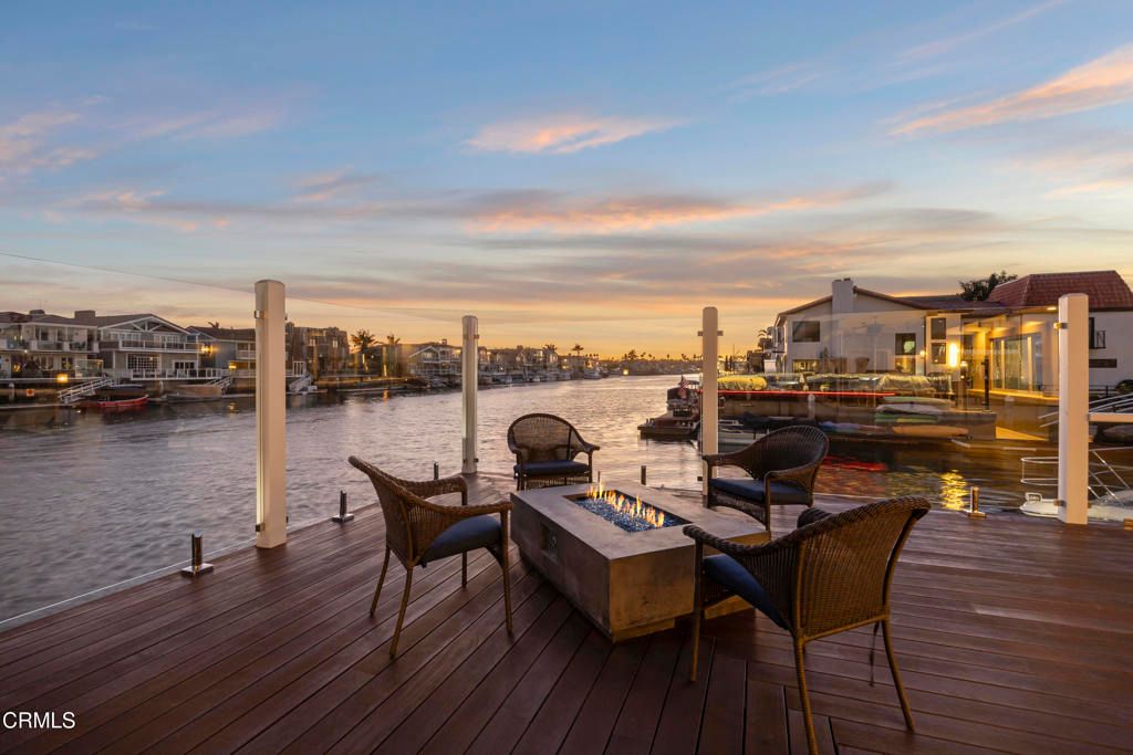 Photo of 2131 Ravoli Drive, Oxnard, CA 93035 (MLS # V1-35446)