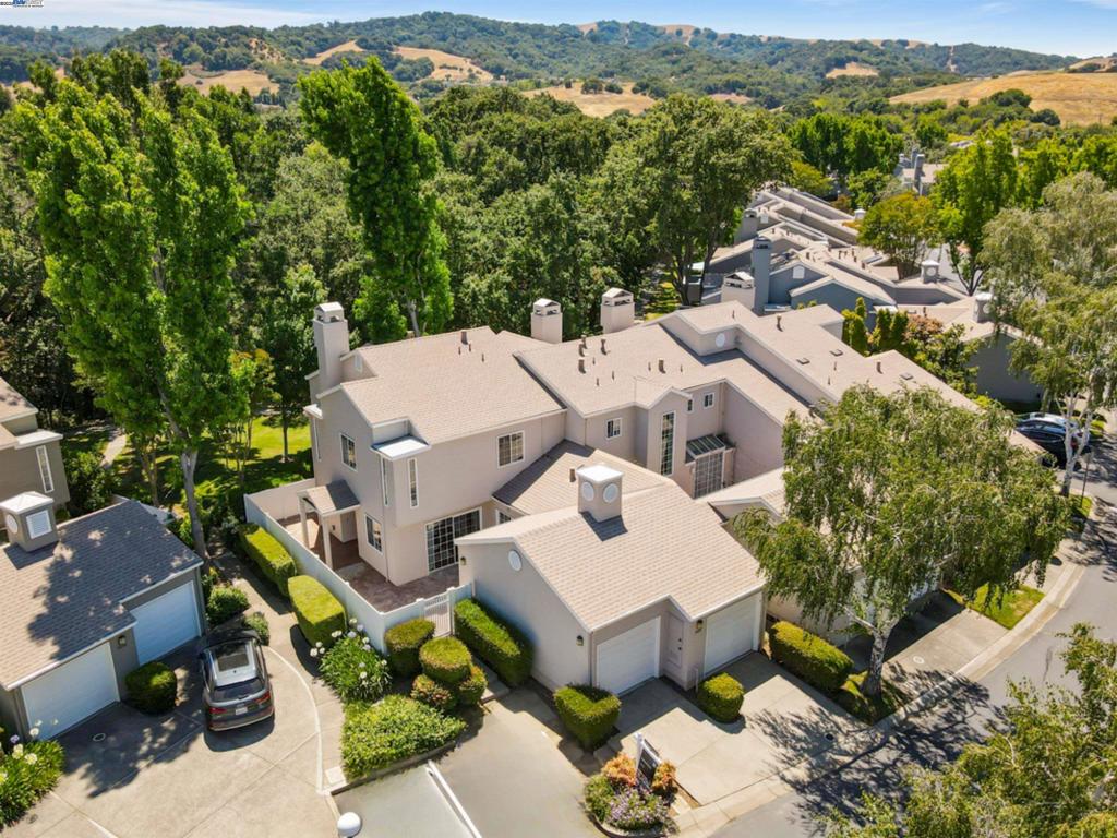 Well maintained 3-bedroom, 2.5-bathroom townhome nestled in the desirable Gold Creek neighborhood of Pleasanton. Built in 1990, this 1,614 sq. ft. residence features an updated kitchen, hardwood floors and fresh paint. This home is the perfect location with a park like view from the back patio to easy access to freeways, shopping, the new Costco, dining, schools, parks and trails.