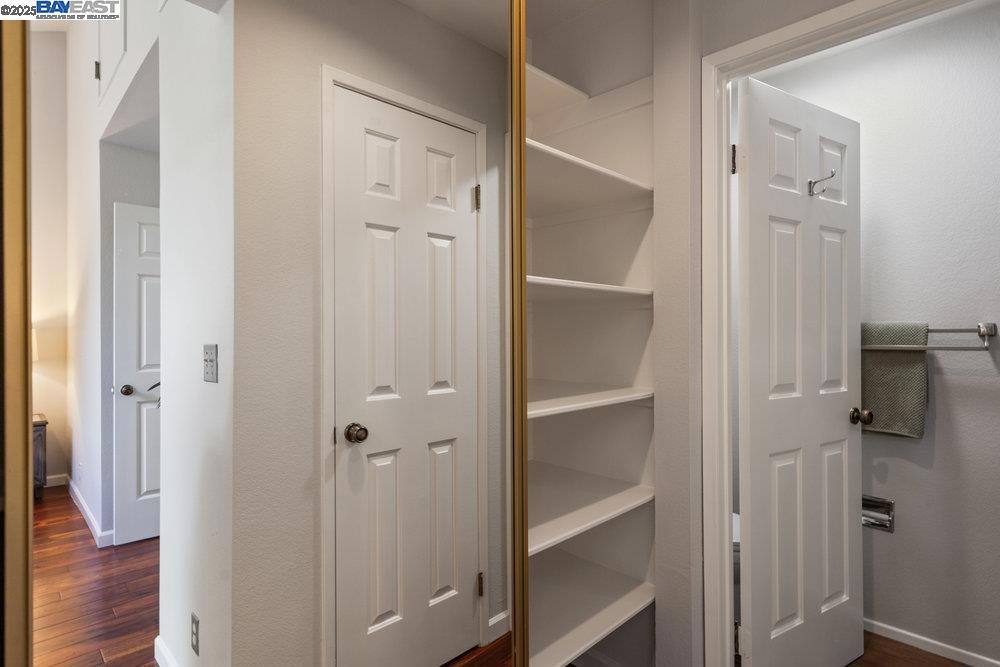 GOLD CREEK - Residential