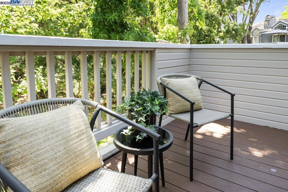 GOLD CREEK - Residential