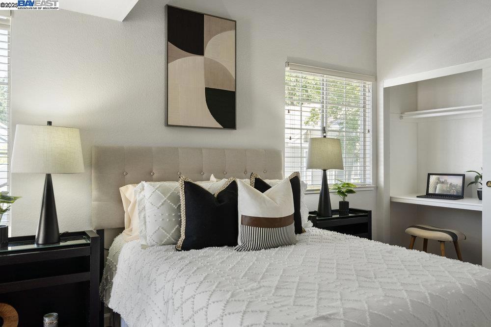 GOLD CREEK - Residential