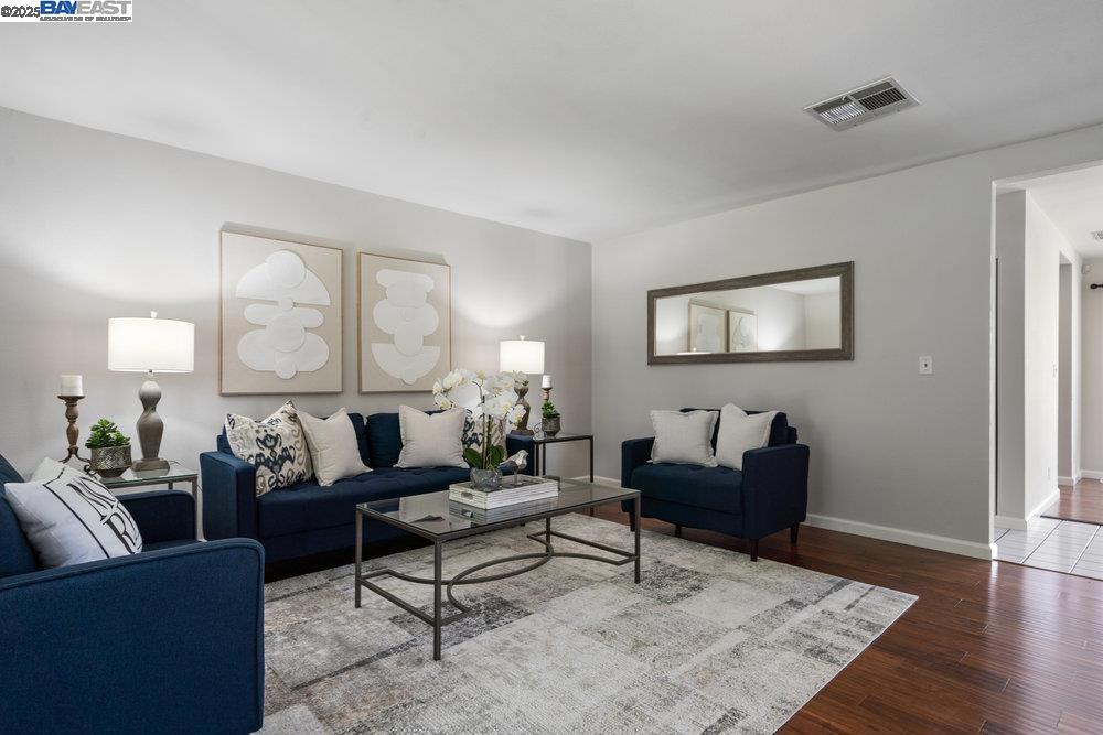 GOLD CREEK - Residential