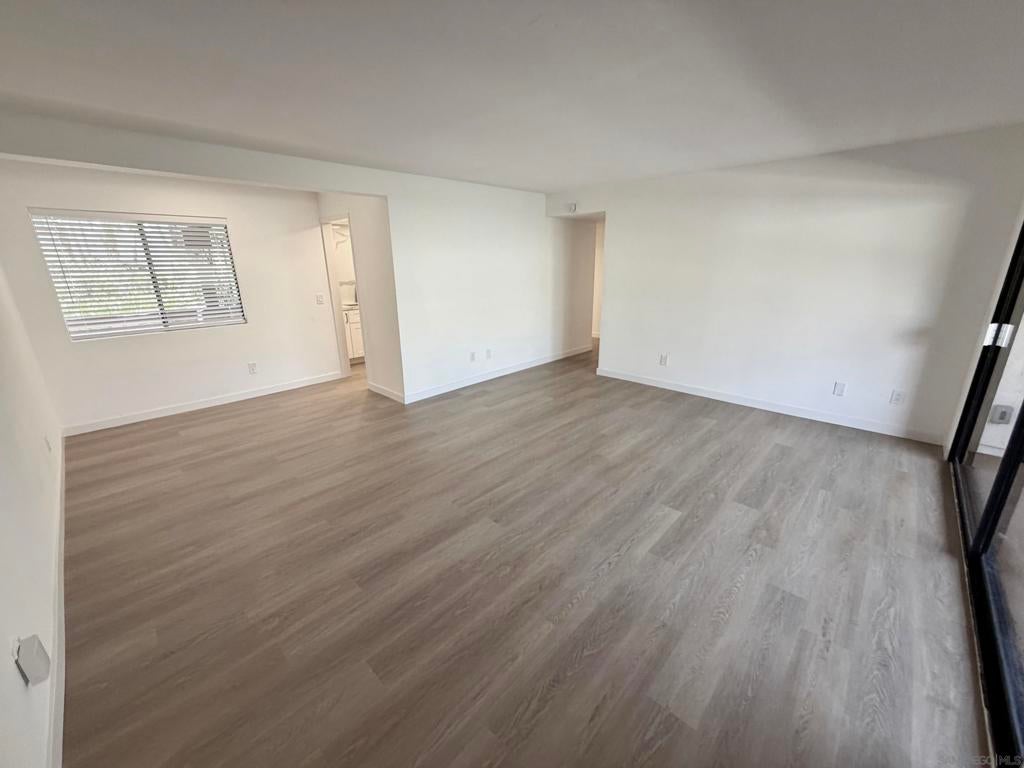 376 Center St. 154