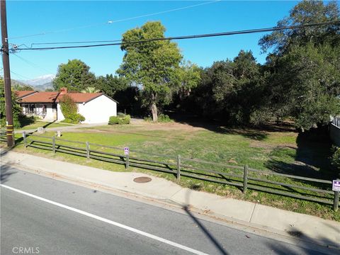 Photo of 736 N Walnut Ave, San Dimas, CA 91773 (MLS # IV25271739)