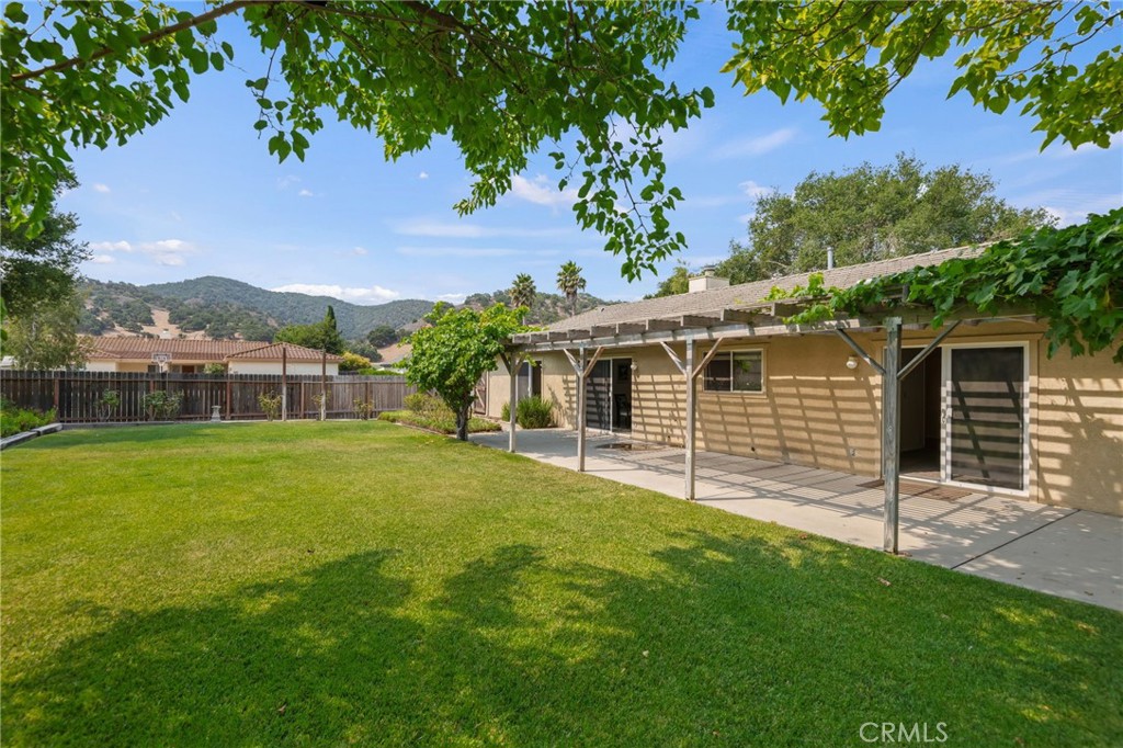 Los Alamos (860) - Residential