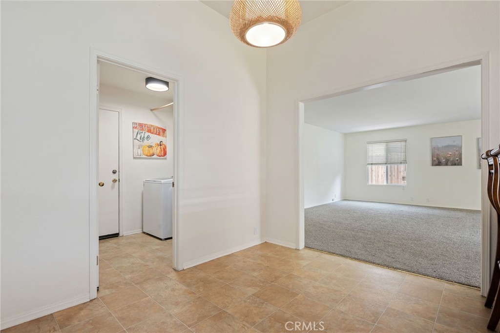 Los Alamos (860) - Residential
