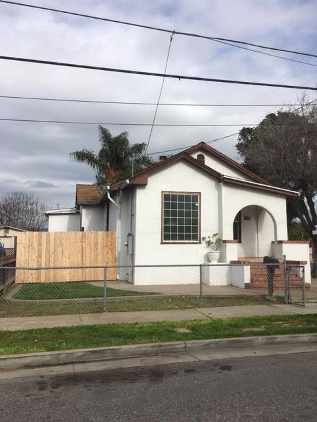 listing image 130726523743330774385