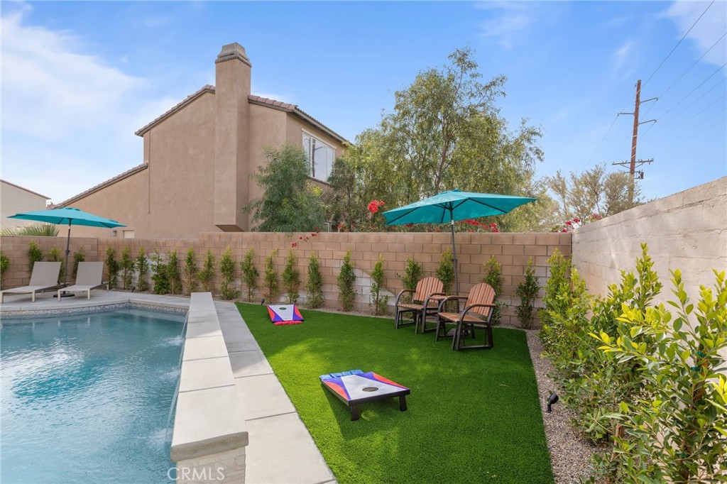 84020 Colibri Court