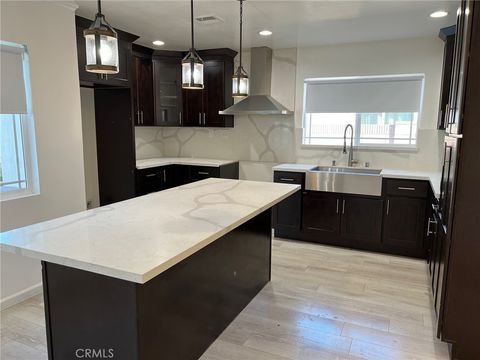 8312 Devenir Downey CA 90242