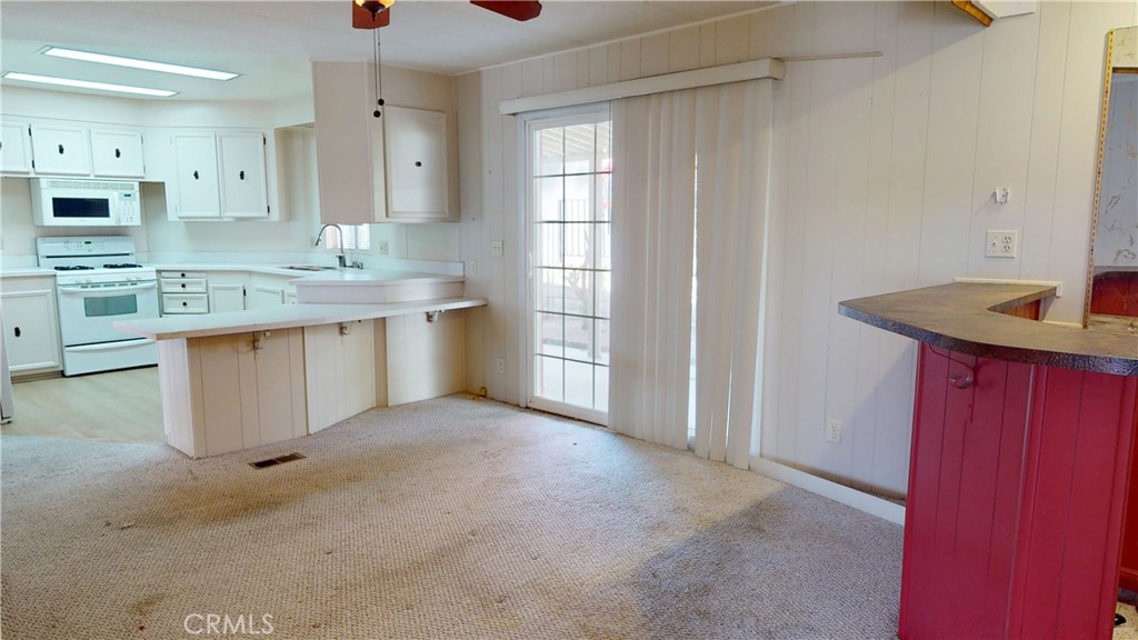 Palm Desert Greens (32254) - Residential