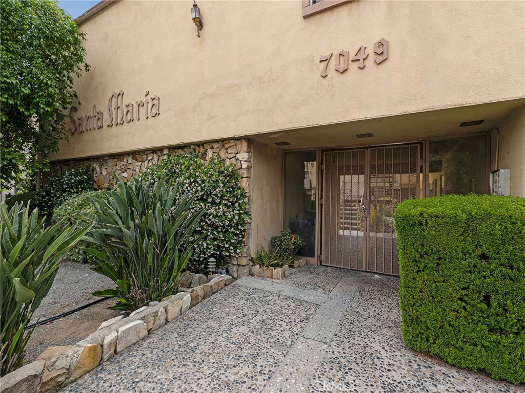 Properties 1 7049 Vassar Avenue