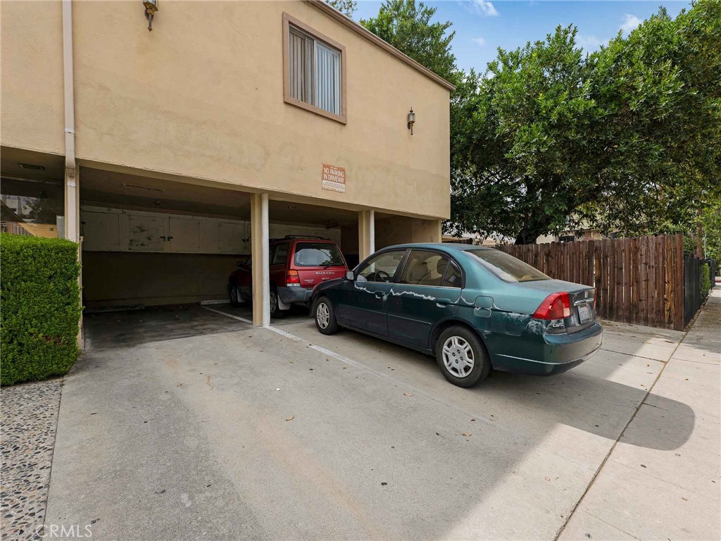 Properties 2 7049 Vassar Avenue