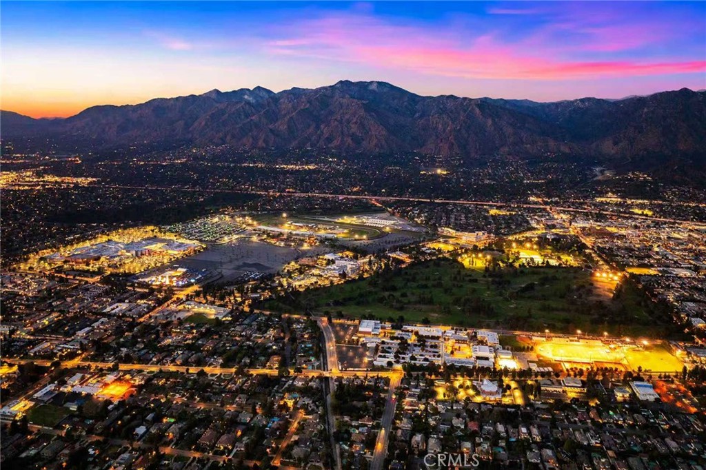 1029 Burnell Oaks Lane