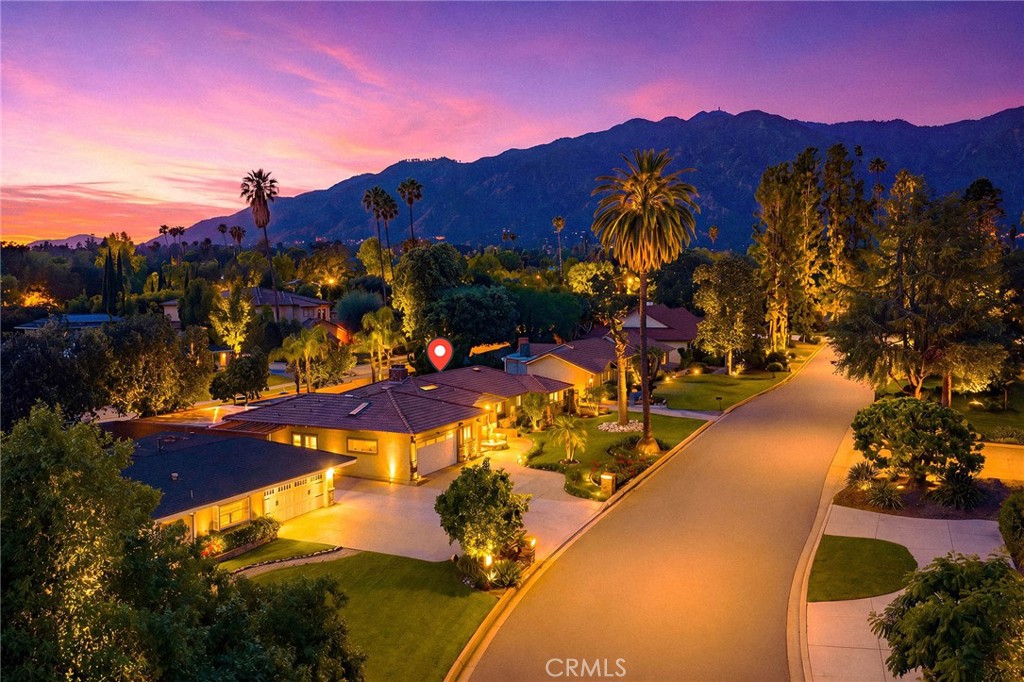 1029 Burnell Oaks Lane