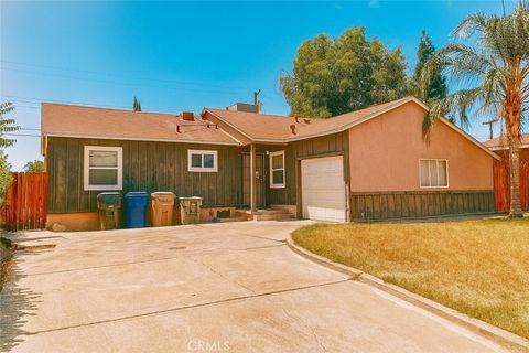 Photo of 513 Prosser St, Bakersfield, CA 93309 (MLS # SR25269274)