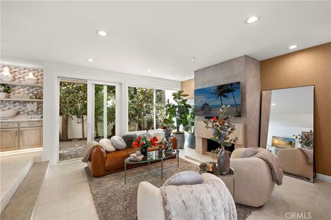 23 Canyon Crest Corona Del Mar CA 92625