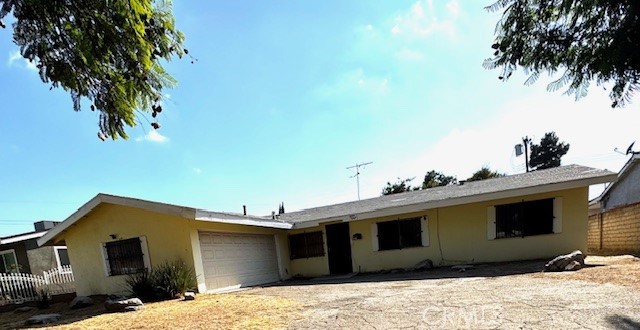 Welcome to 11377 Gladstone Ave, Sylmar — a rare opportunity for both homeowners and investors! This 3-bedroom, 2-bath home offers approx. 1,450 sq ft of living space on an oversized 7,963 sq ft lot with a 2-car attached garage, large driveway, fenced backyard, dining area, and cozy fireplace. First time on the market in decades and priced below comparable homes at $725,000. Perfect for first-time buyers who want to personalize their dream home with FHA 203K financing, or for investors seeking value-add potential with room for upgrades or ADU expansion. Conveniently located near the 210 Freeway with easy access to Glendale and downtown LA, public transit, Hansen Dam Lake, golf, and outdoor recreation. Don’t miss this chance to own in one of Sylmar’s most accessible neighborhoods.