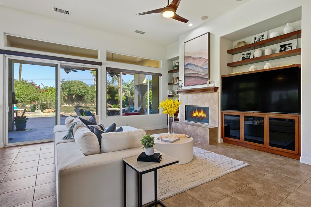 Mountain View CC - Residential