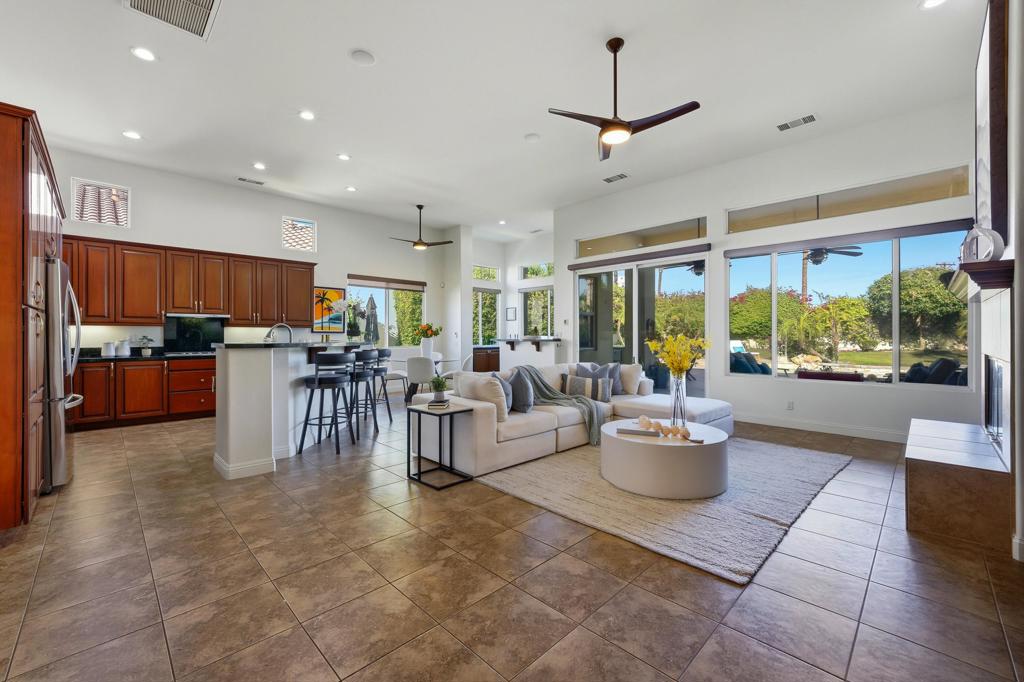 Mountain View CC - Residential