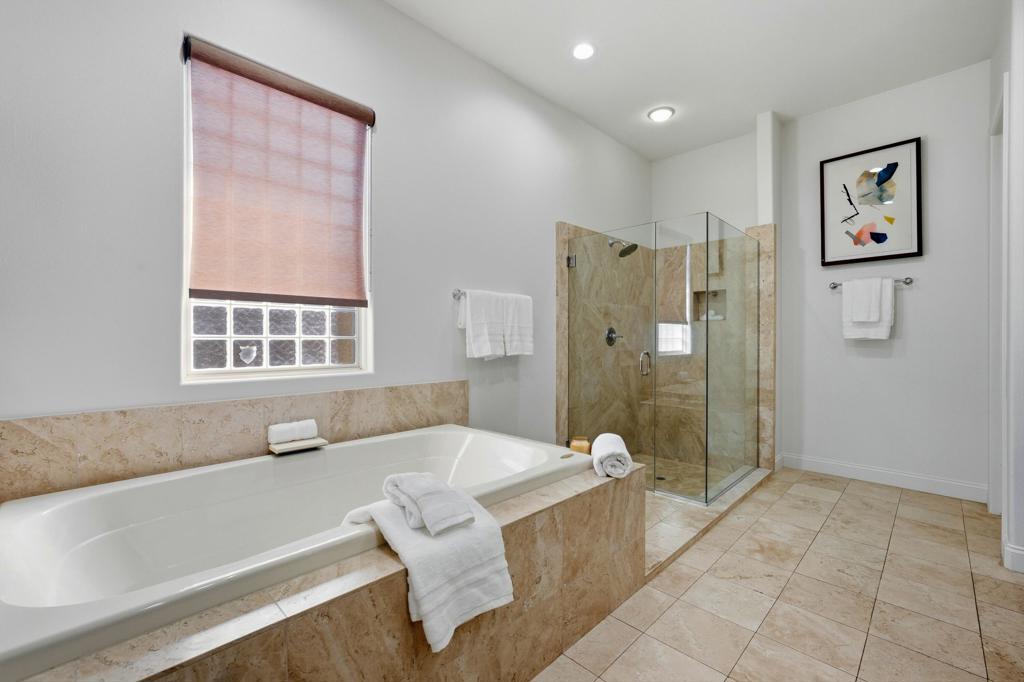Mountain View CC - Residential