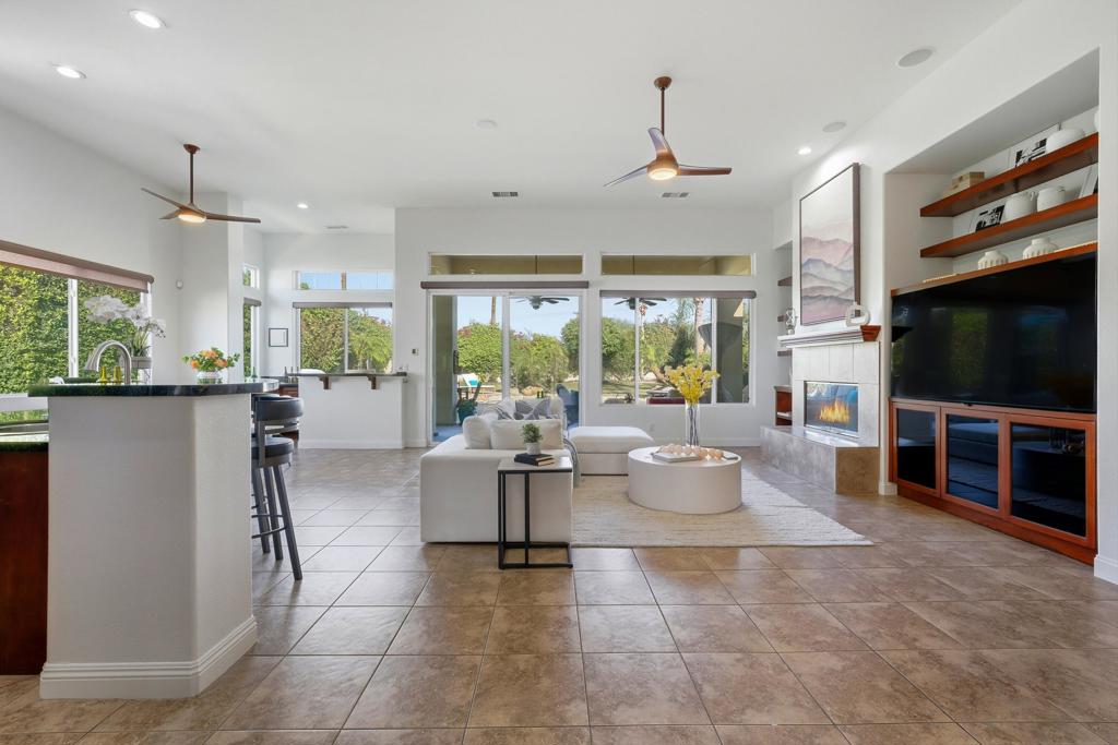 Mountain View CC - Residential