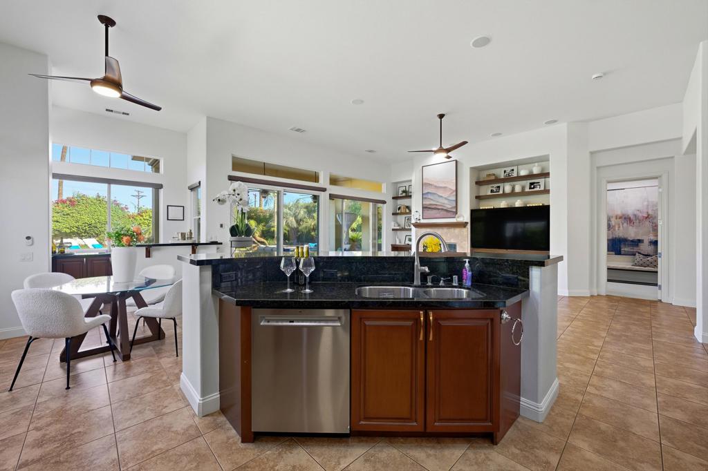 Mountain View CC - Residential