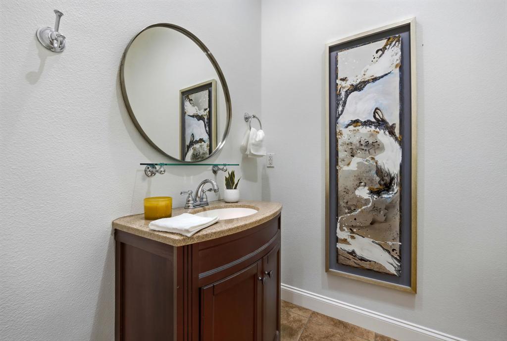 Mountain View CC - Residential