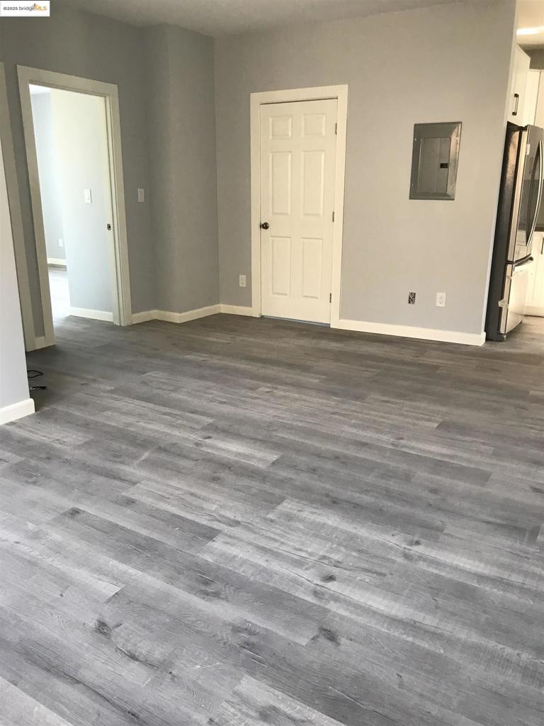 DOWNTOWN - Residential Income