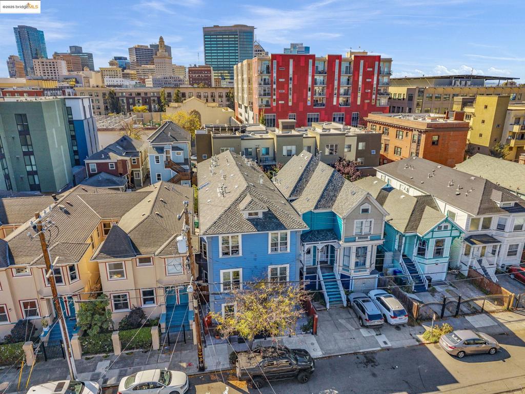 DOWNTOWN - Residential Income