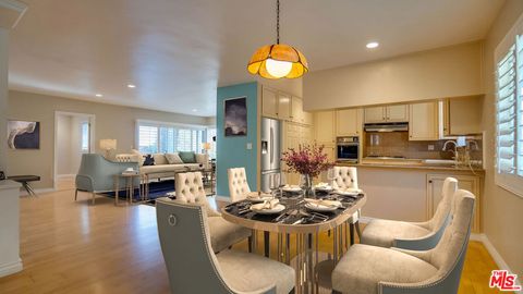 Photo of 9631 CRYSTAL VIEW Drive, Tujunga, CA 91042 (MLS # 25596819) Photo of 9631 CRYSTAL VIEW Drive, Tujunga, CA 91042 (MLS # 25596819)