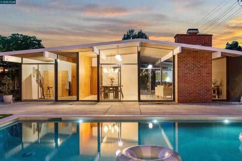 3772 Gainsborough Dr Concord CA 94518