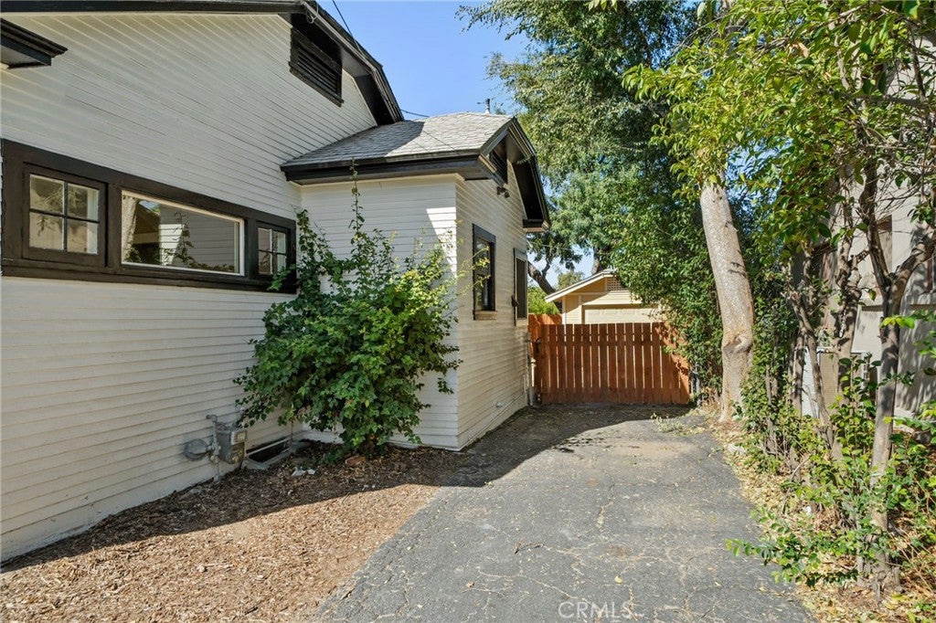 4473 Main Street