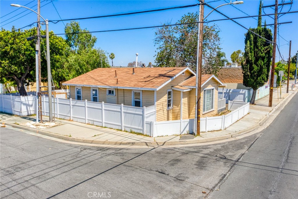 Prime Development Opportunity in beautiful City of Cypress –
Unlock the full potential of this rare investment opportunity in the heart of Cypress! Situated on a spacious lot, property project comes with preliminary approved permits to develop 3 residential units, offering endless possibilities for investors, developers, or savvy homeowners looking to build equity.
This property is ideally located in a desirable, family-friendly neighborhood known for its top-rated schools, convenient access to major freeways, shopping centers, parks, and local amenities. Whether you’re looking to build and sell, hold for rental income, or create a custom multi-generational living setup, the groundwork is already laid for your vision.
Highlights:
• Preliminary approved permits for 3 units – Save time and money on entitlements
• Generous lot size providing ample room for development
• Quiet residential street with strong neighborhood appeal
• Excellent Cypress School District location
• Close to major employers & recreational amenities
Opportunities like this don’t come often – bring your vision and build something truly special in one of Orange County’s most sought-after communities.