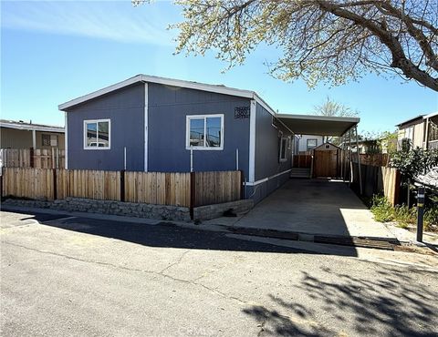 Photo of 3300 15th St W #389, Rosamond, CA 93560 (MLS # SR26061825)