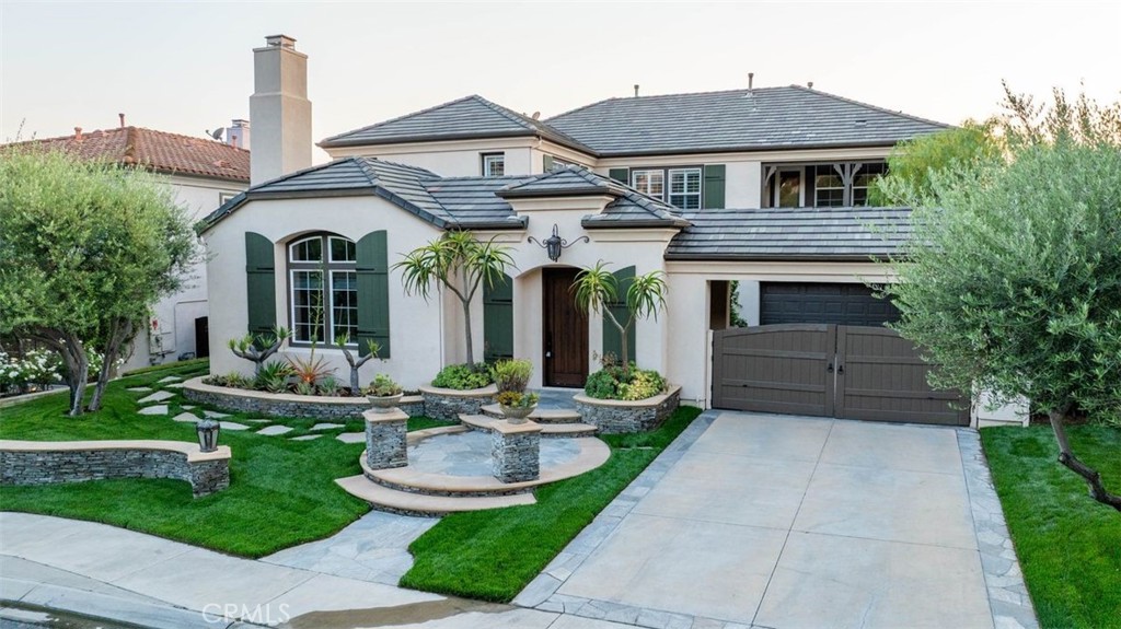11 River Rock Drive