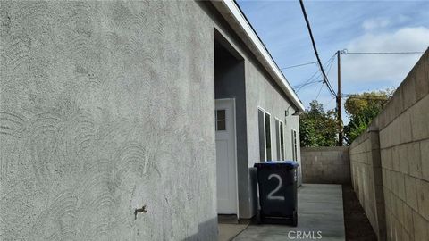 Photo of 2217 W Camden Place, Santa Ana, CA 92704 (MLS # PW25281035)