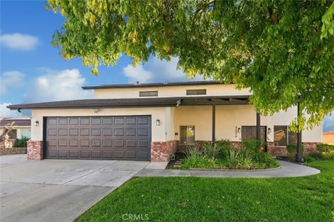 Photo of 26570 Vassar Street, Hemet, CA 92544 (MLS # SW26228331)