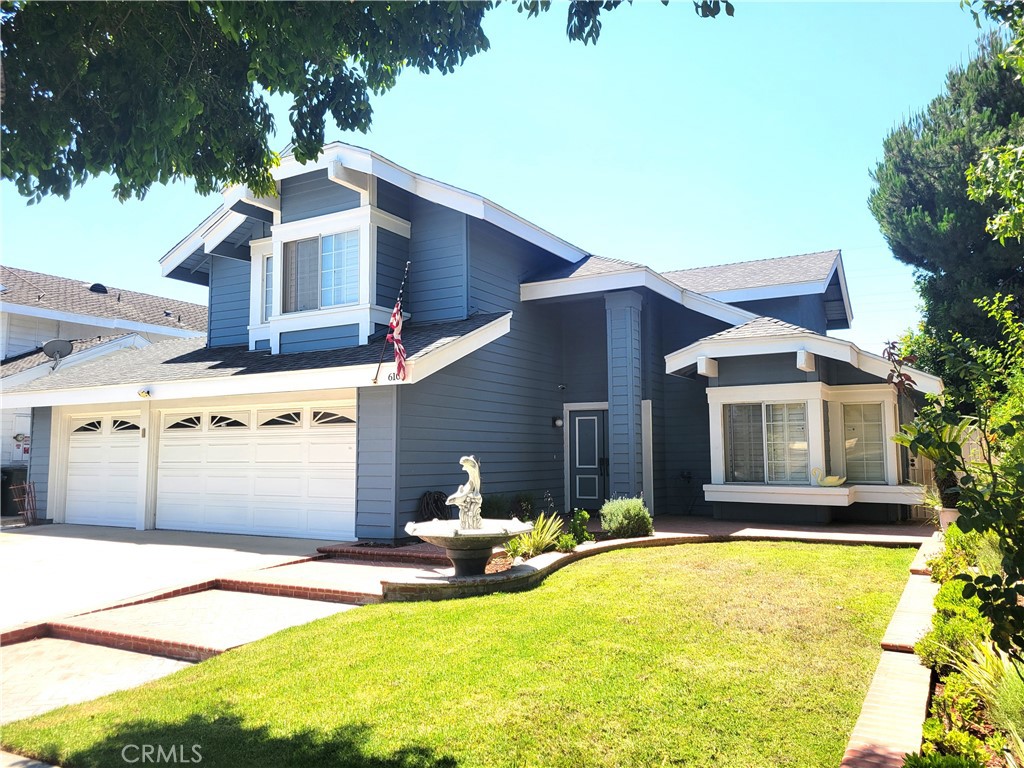 6103 Sunfield Avenue