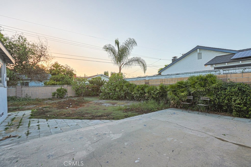 16561 Monroe, Huntington Beach CA 92647 - Photo 24