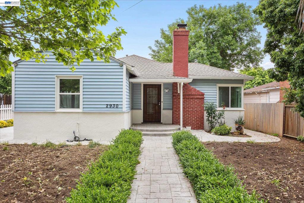 2930 Knoll Dr Dr