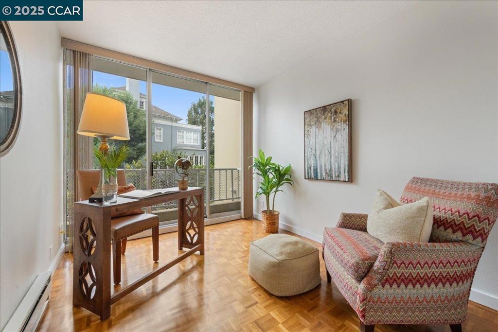 ADAMS POINT - Residential