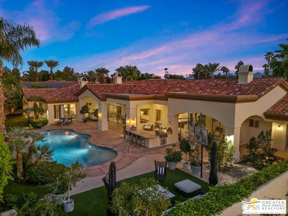 Villaggio On Sinatra - Residential