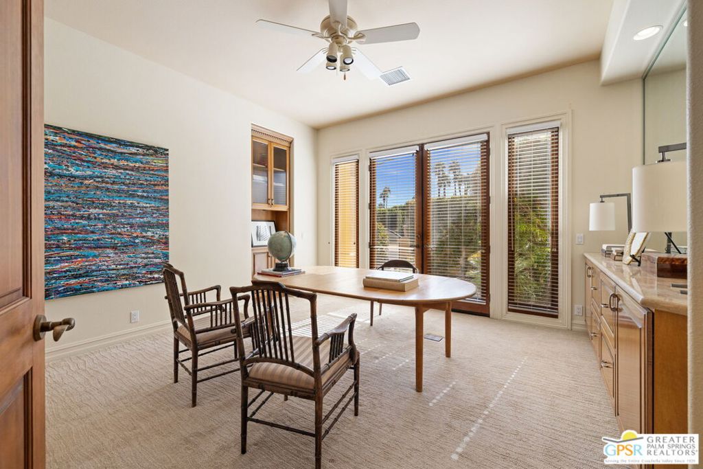 Villaggio On Sinatra - Residential