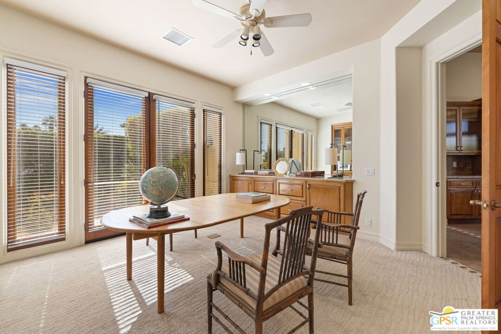 Villaggio On Sinatra - Residential