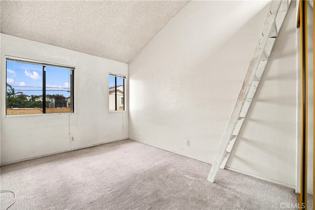 417 8th Street, Huntington Beach CA 92648 - Photo 29