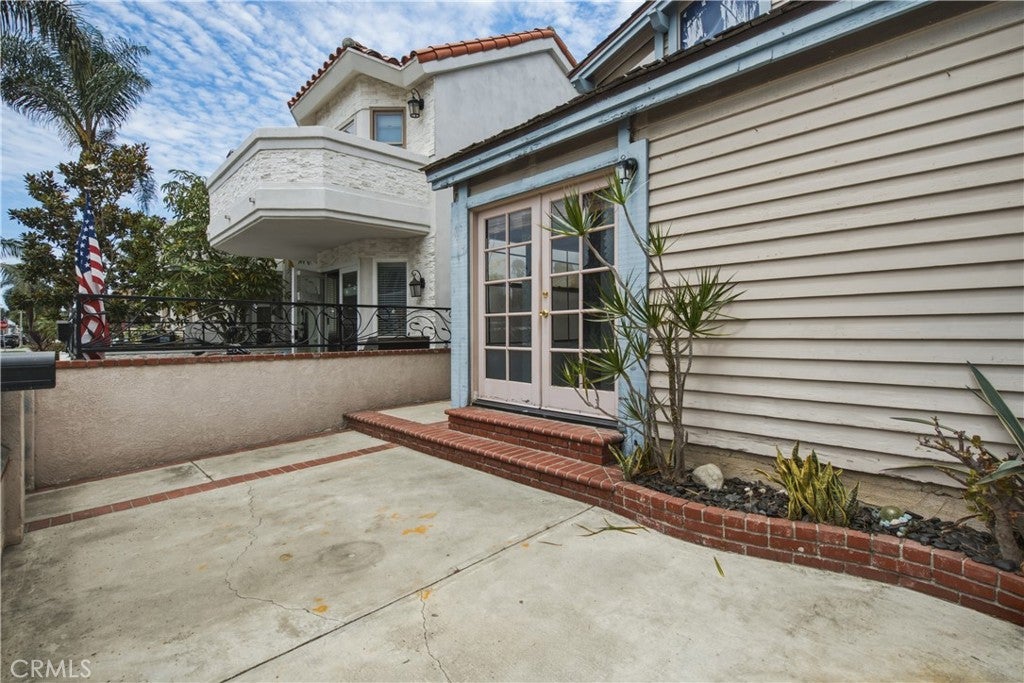 417 8th Street, Huntington Beach CA 92648 - Photo 6