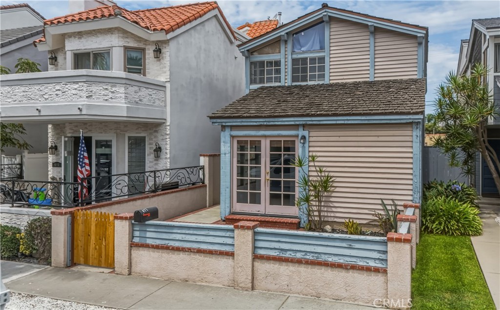 417 8th Street