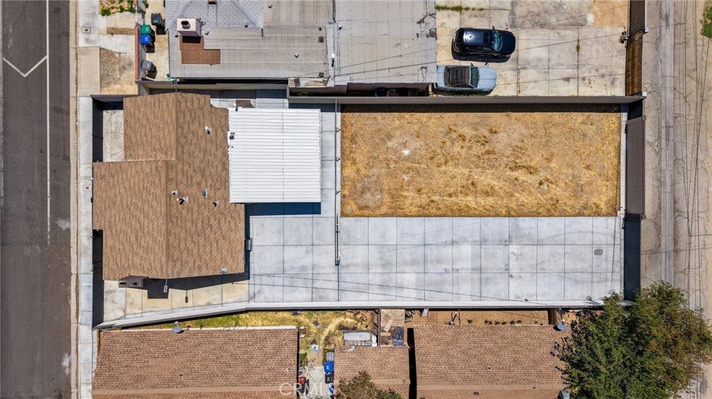 Photo of 44839 Division St ST, Lancaster, CA 93535 (MLS # SR26175628)